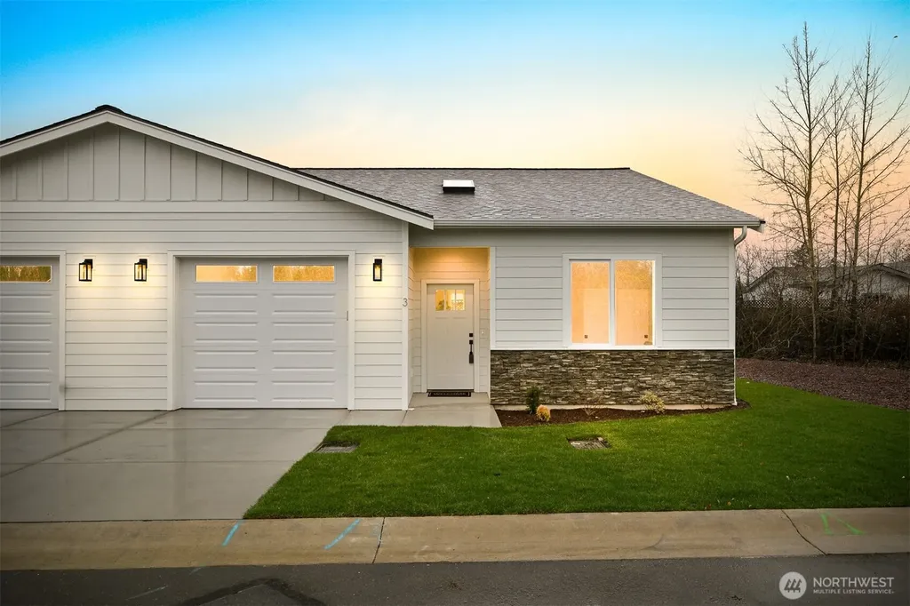 3993 Gentlebrook Lane Bellingham WA 98226