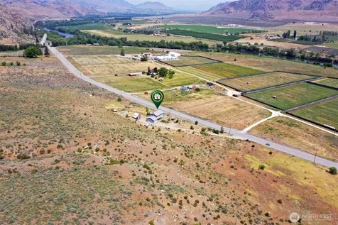 1073 Old Highway 97 Brewster WA 98812