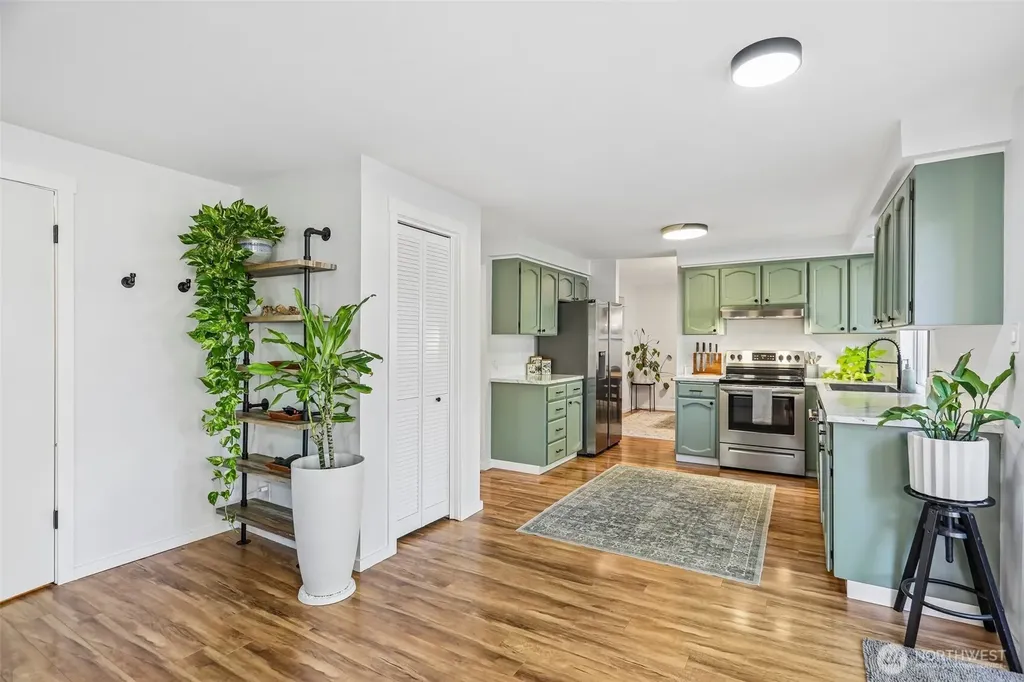 16707 24th Drive SE Bothell WA 98012