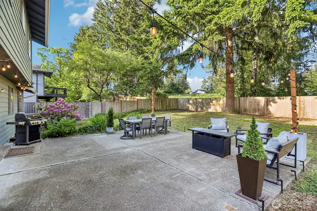 16707 24th Drive SE Bothell WA 98012