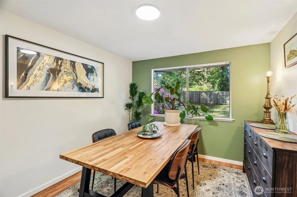 16707 24th Drive SE Bothell WA 98012