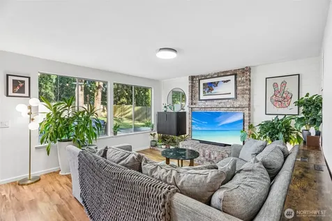 16707 24th Drive SE Bothell WA 98012
