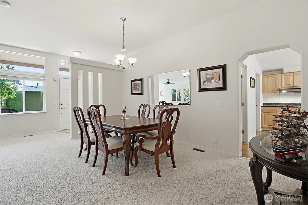 21804 SE 272nd Place Maple Valley WA 98038