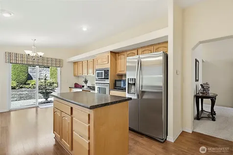 21804 SE 272nd Place Maple Valley WA 98038
