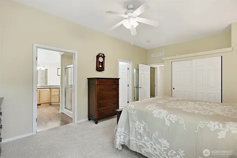 21804 SE 272nd Place Maple Valley WA 98038