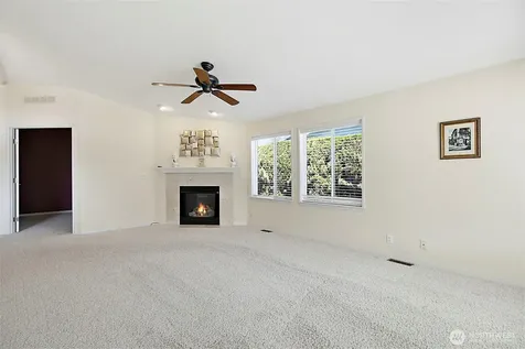 21804 SE 272nd Place Maple Valley WA 98038