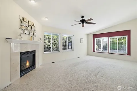 21804 SE 272nd Place Maple Valley WA 98038