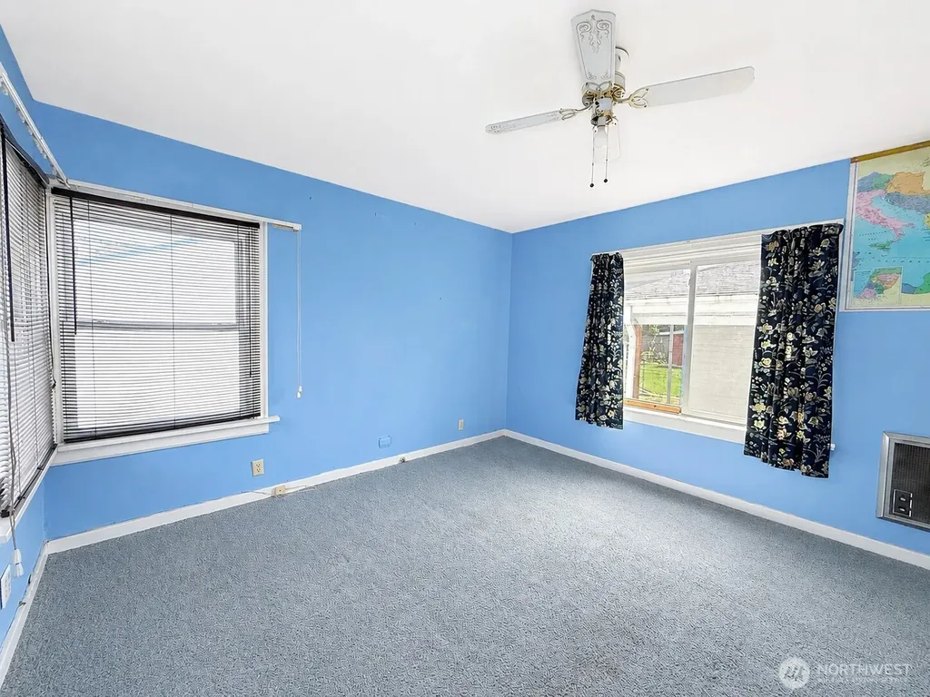 566 25th Avenue Longview WA 98632