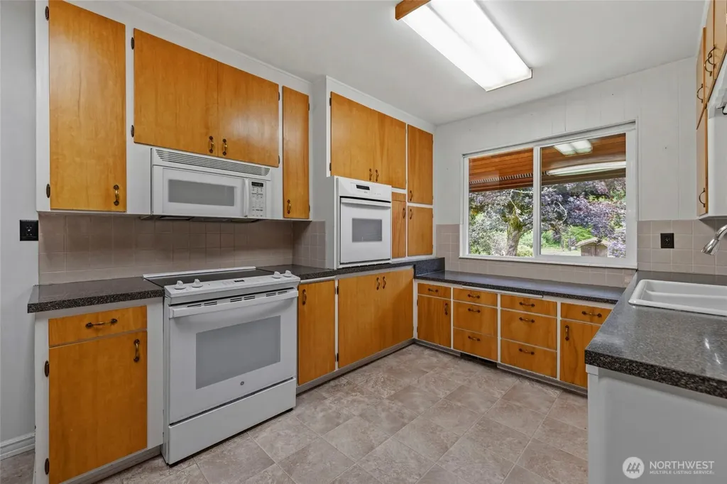5705 State Route 9 Sedro Woolley WA 98284