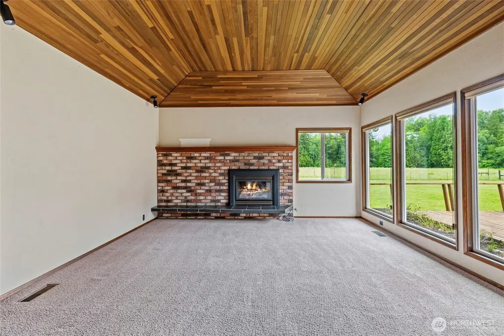 5705 State Route 9 Sedro Woolley WA 98284