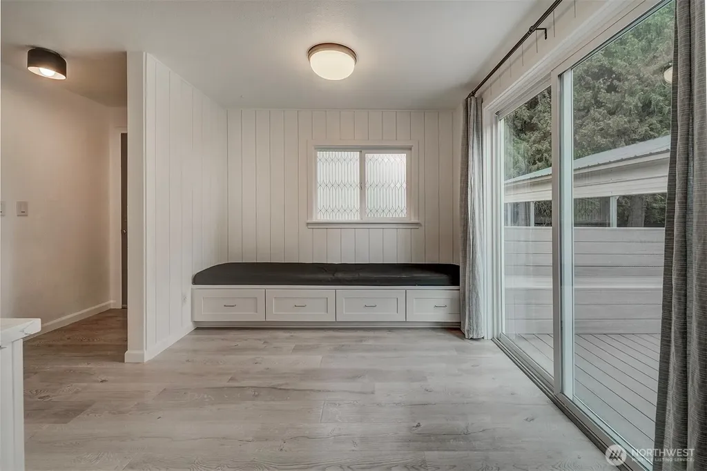 3945 NE Hidden Firs Lane Bremerton WA 98311