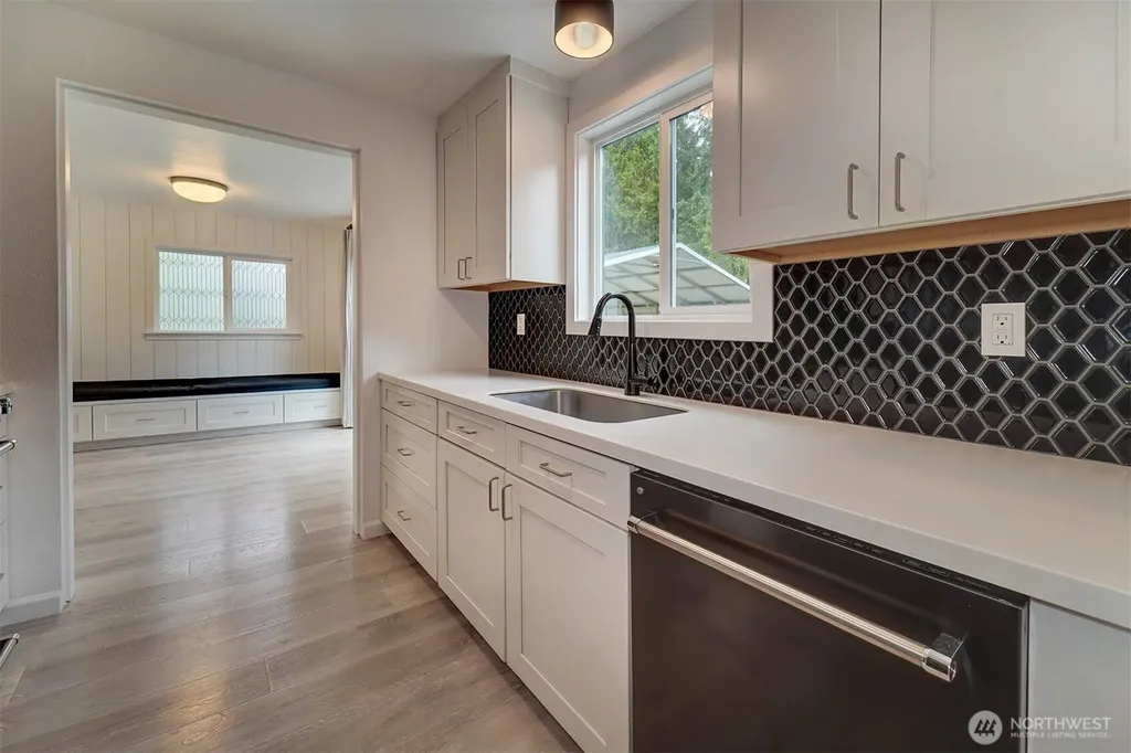 3945 NE Hidden Firs Lane Bremerton WA 98311