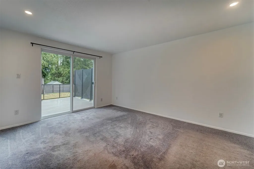 3945 NE Hidden Firs Lane Bremerton WA 98311