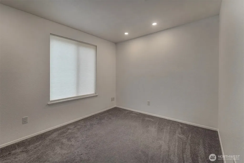 3945 NE Hidden Firs Lane Bremerton WA 98311