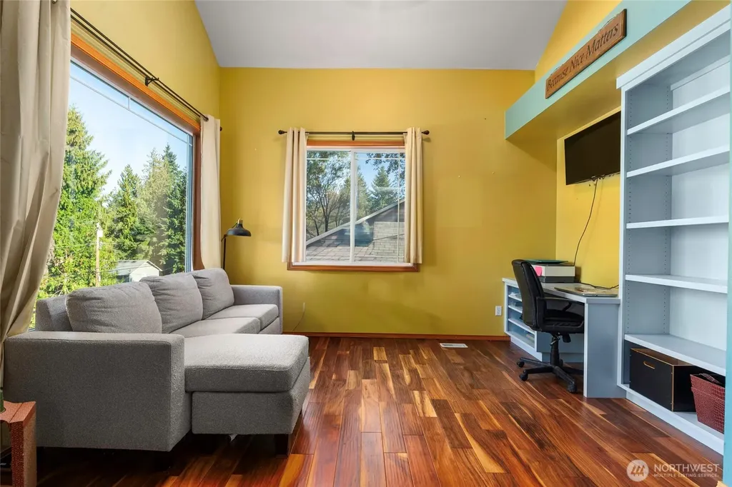 20310 Larita Drive E Bonney Lake WA 98391