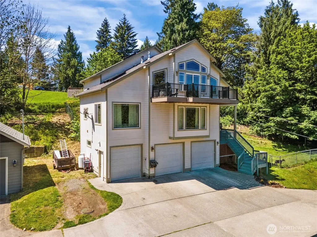 20310 Larita Drive E Bonney Lake WA 98391