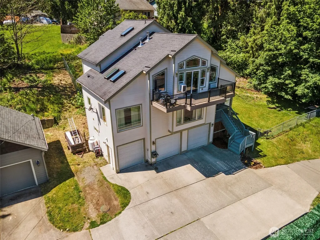 20310 Larita Drive E Bonney Lake WA 98391