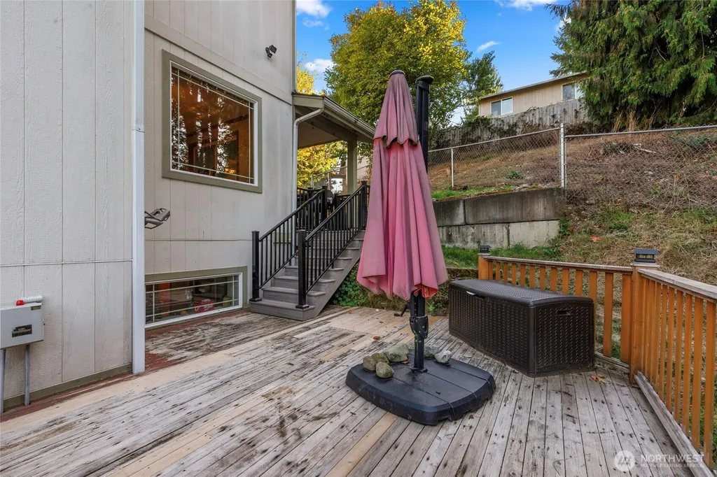 20310 Larita Drive E Bonney Lake WA 98391