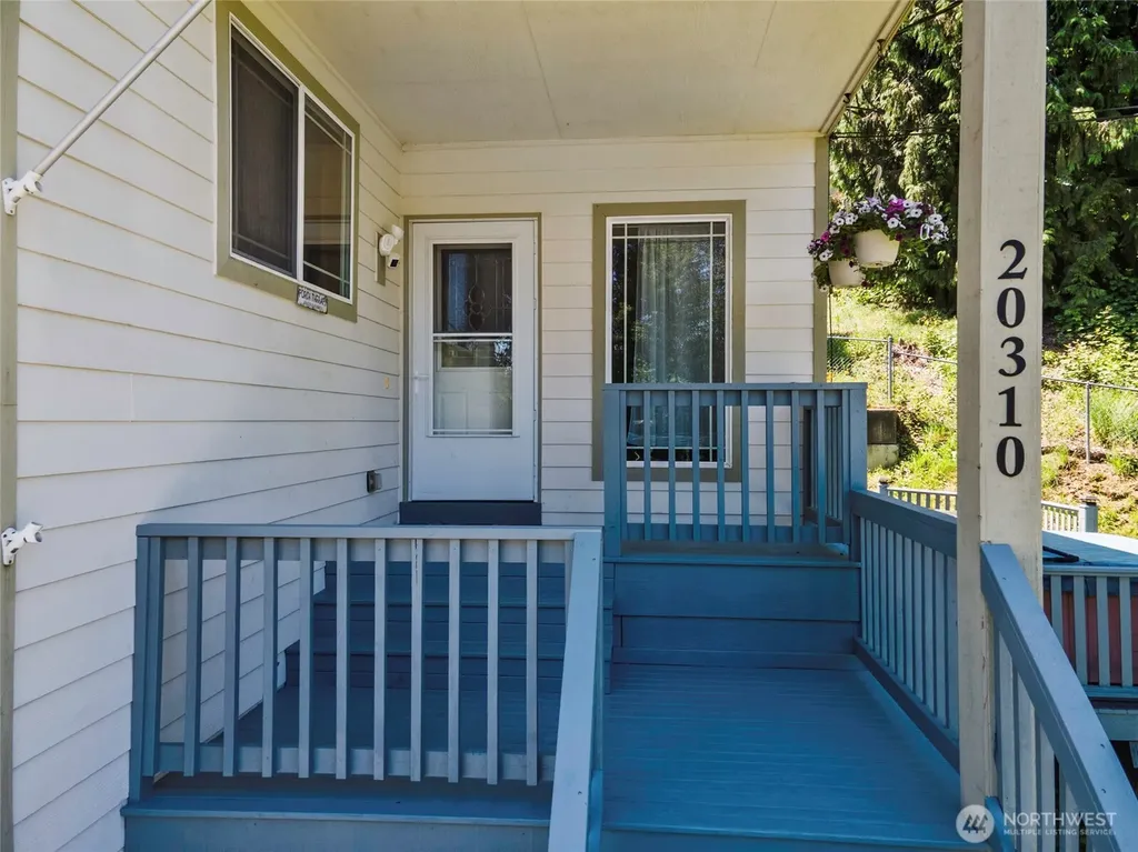 20310 Larita Drive E Bonney Lake WA 98391