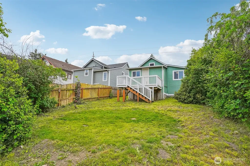 3319 E Grandview Avenue Tacoma WA 98404