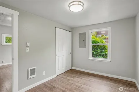 3319 E Grandview Avenue Tacoma WA 98404