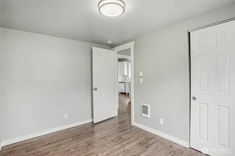 3319 E Grandview Avenue Tacoma WA 98404