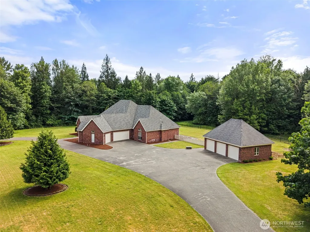 7841 Canterwood Drive SE Olympia WA 98513