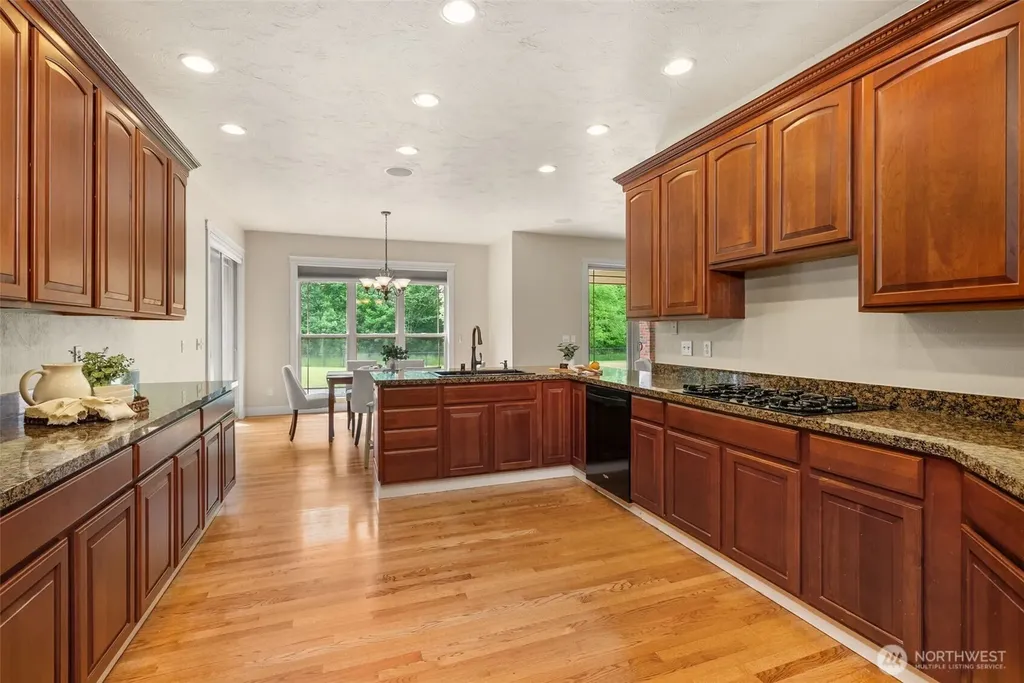 7841 Canterwood Drive SE Olympia WA 98513