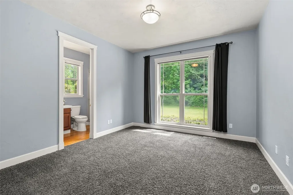 7841 Canterwood Drive SE Olympia WA 98513