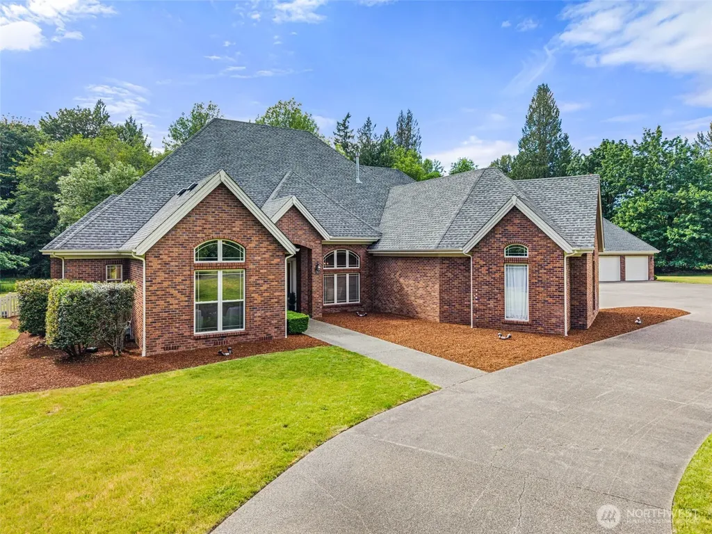 7841 Canterwood Drive SE Olympia WA 98513