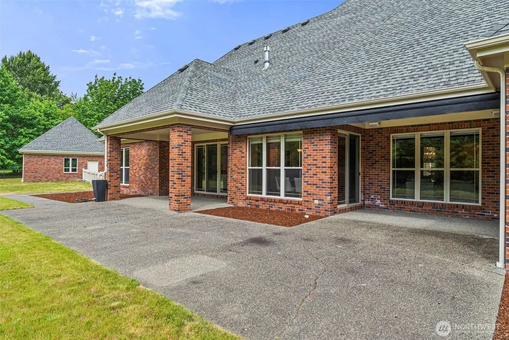 7841 Canterwood Drive SE Olympia WA 98513