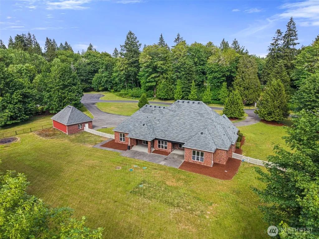 7841 Canterwood Drive SE Olympia WA 98513