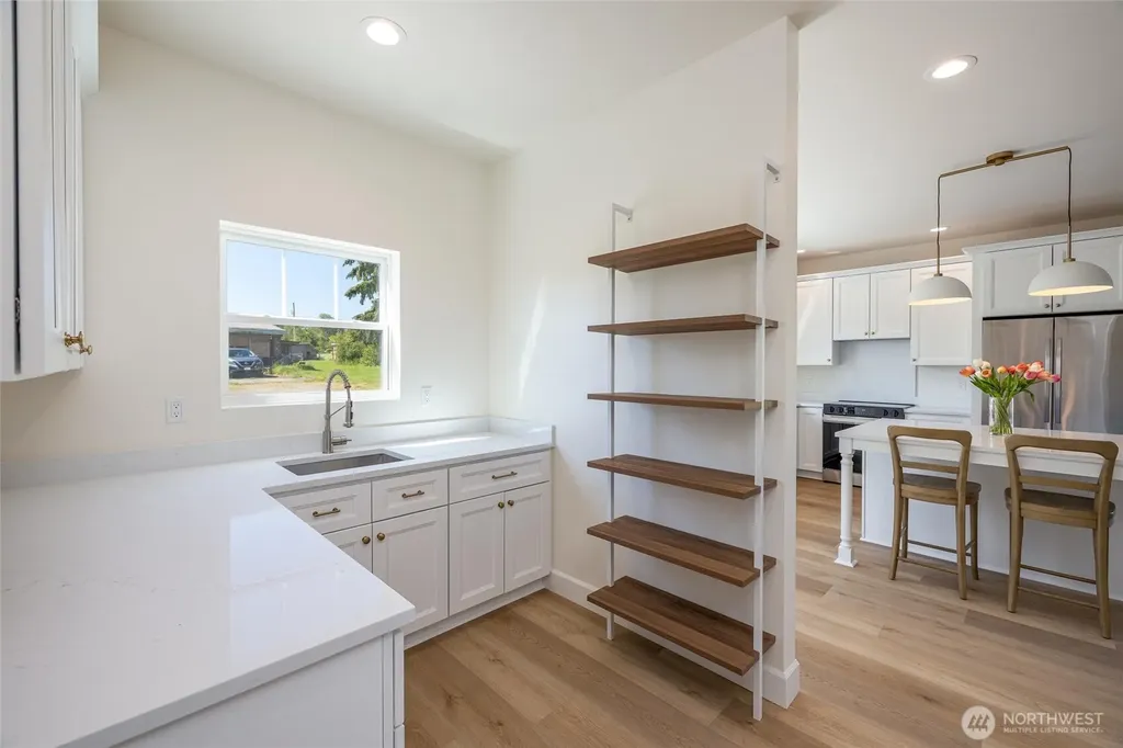 2916 K Avenue Anacortes WA 98221