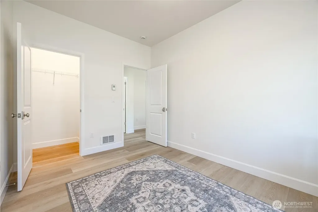 2916 K Avenue Anacortes WA 98221