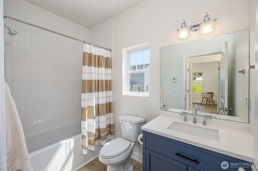 2916 K Avenue Anacortes WA 98221