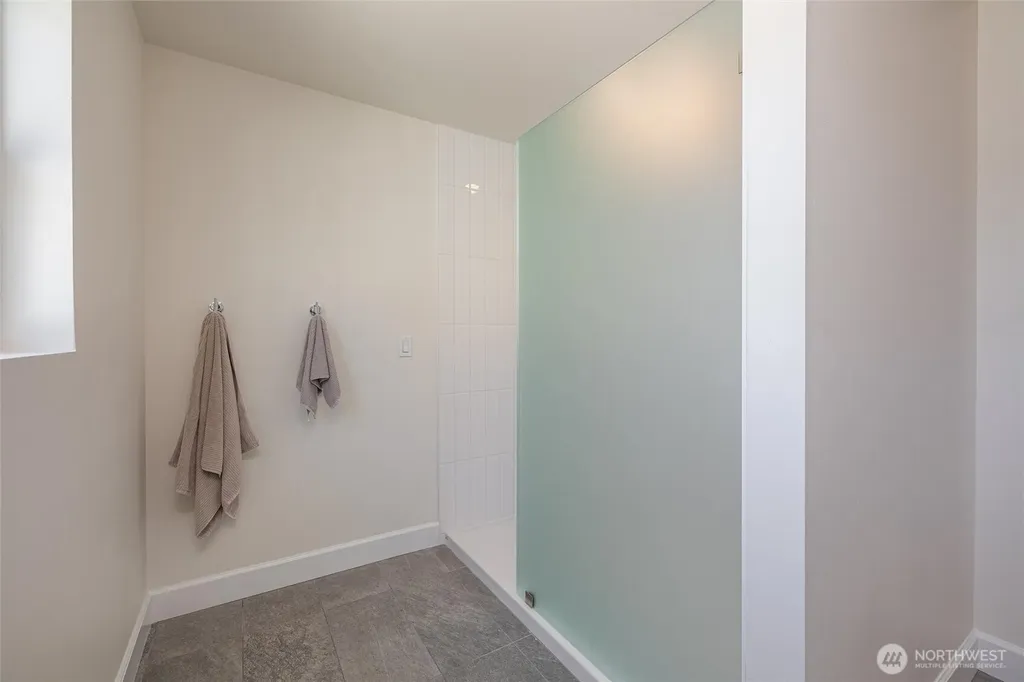 2916 K Avenue Anacortes WA 98221
