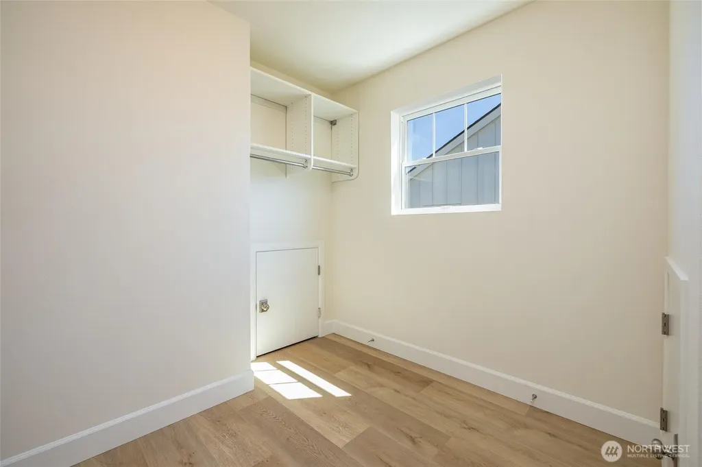 2916 K Avenue Anacortes WA 98221