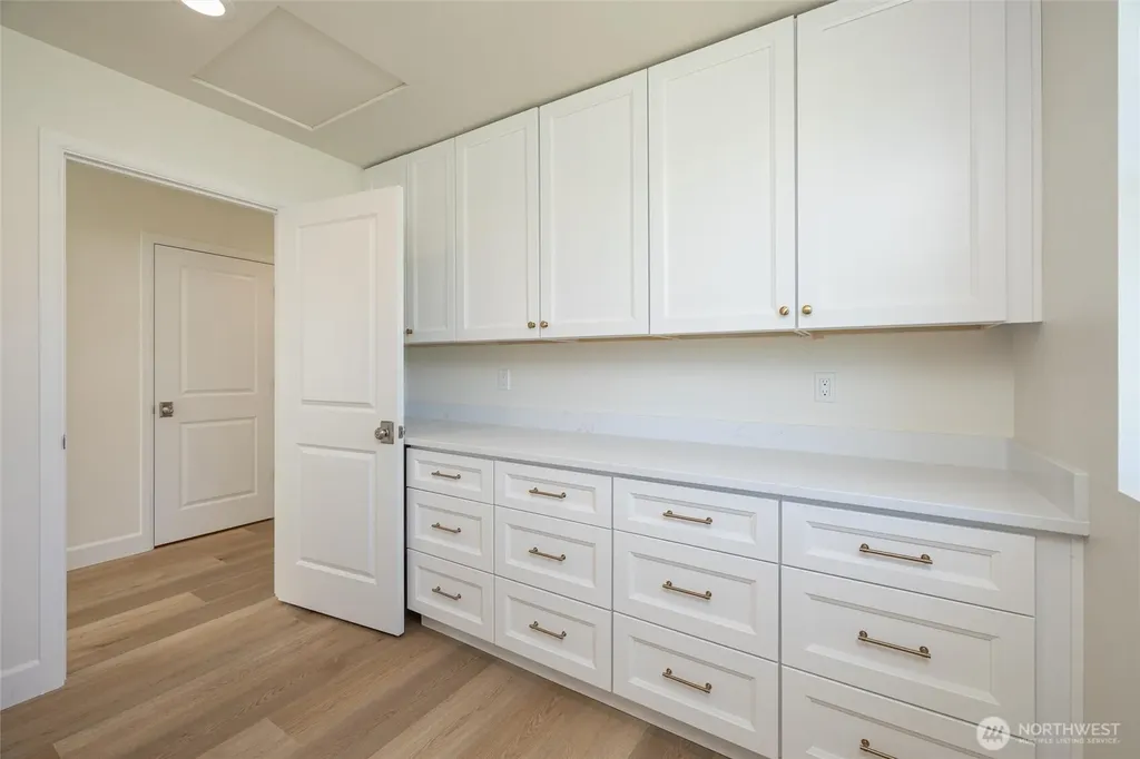 2916 K Avenue Anacortes WA 98221