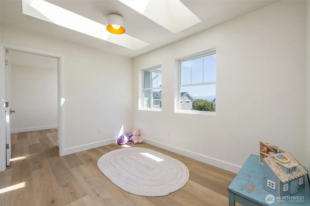 2916 K Avenue Anacortes WA 98221