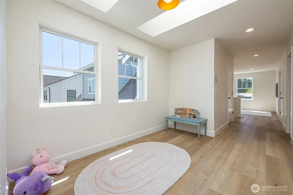 2916 K Avenue Anacortes WA 98221