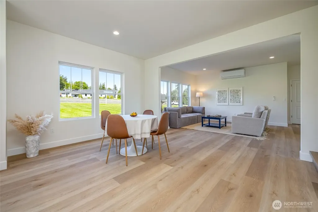 2916 K Avenue Anacortes WA 98221
