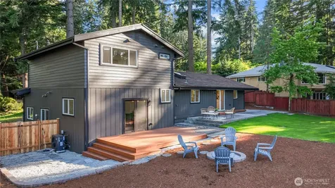 16142 SE 42nd Place Bellevue WA 98006