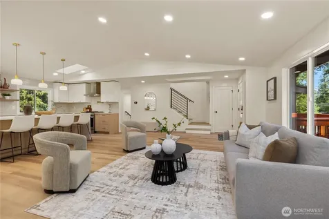 16142 SE 42nd Place Bellevue WA 98006
