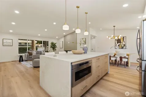 16142 SE 42nd Place Bellevue WA 98006