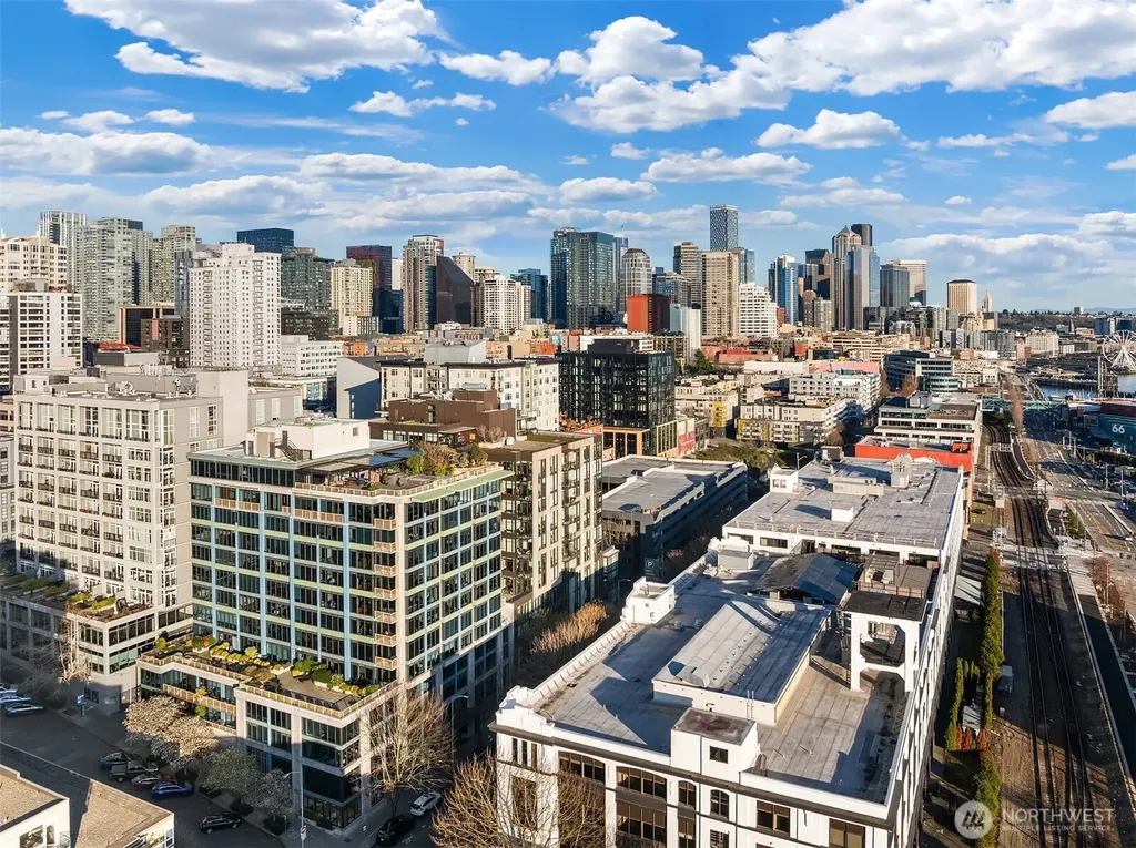 2716 Elliott Avenue Seattle WA 98121