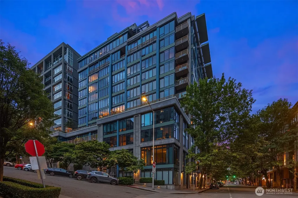 2716 Elliott Avenue Seattle WA 98121