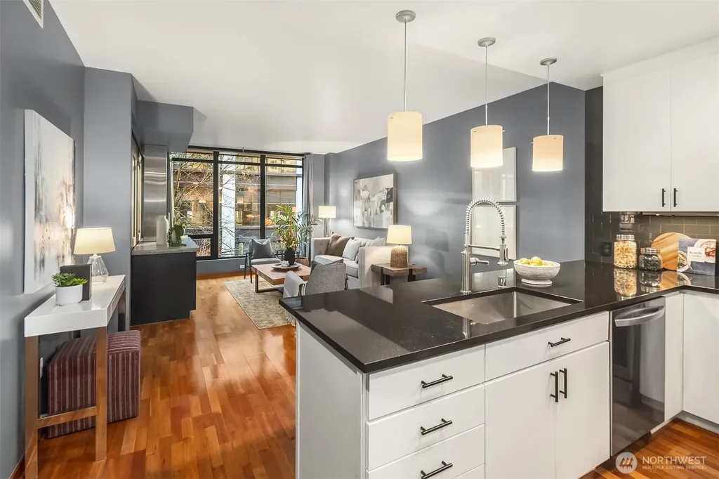 2716 Elliott Avenue Seattle WA 98121