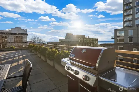 2716 Elliott Avenue Seattle WA 98121