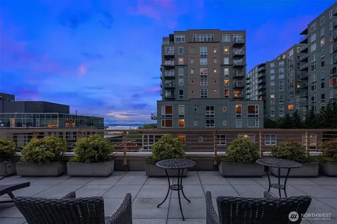 2716 Elliott Avenue Seattle WA 98121