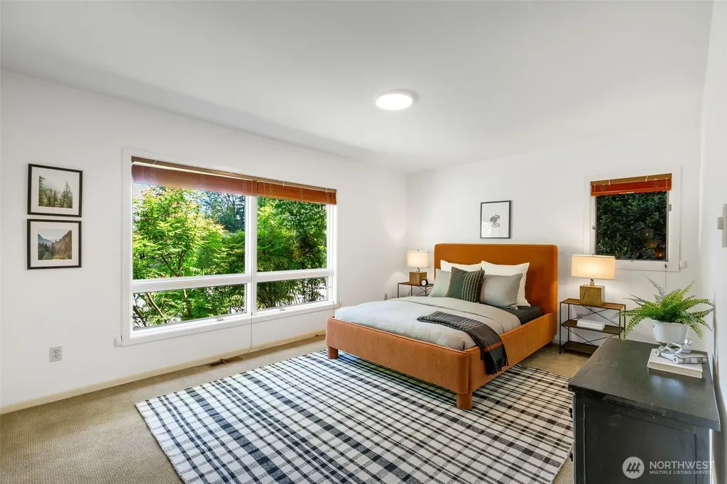 3815 E Mcgraw Street Seattle WA 98112
